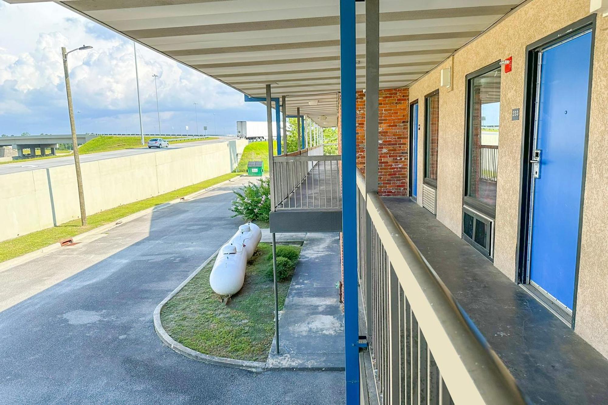 Hahira Inn By Oyo Near Valdosta Εξωτερικό φωτογραφία